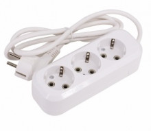 Удлинитель LEEK LE ES 3-х местный, ПВС, 1,5 метра, с заземлением 3*1 (40)